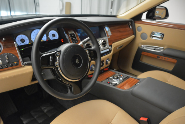 Used 2013 Rolls-Royce Ghost for sale Sold at Pagani of Greenwich in Greenwich CT 06830 17