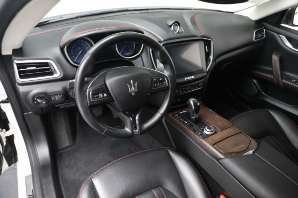 Used 2017 Maserati Ghibli S Q4 for sale $44,900 at Pagani of Greenwich in Greenwich CT 06830 13