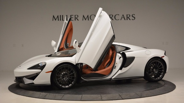 Used 2017 McLaren 570GT for sale Sold at Pagani of Greenwich in Greenwich CT 06830 14