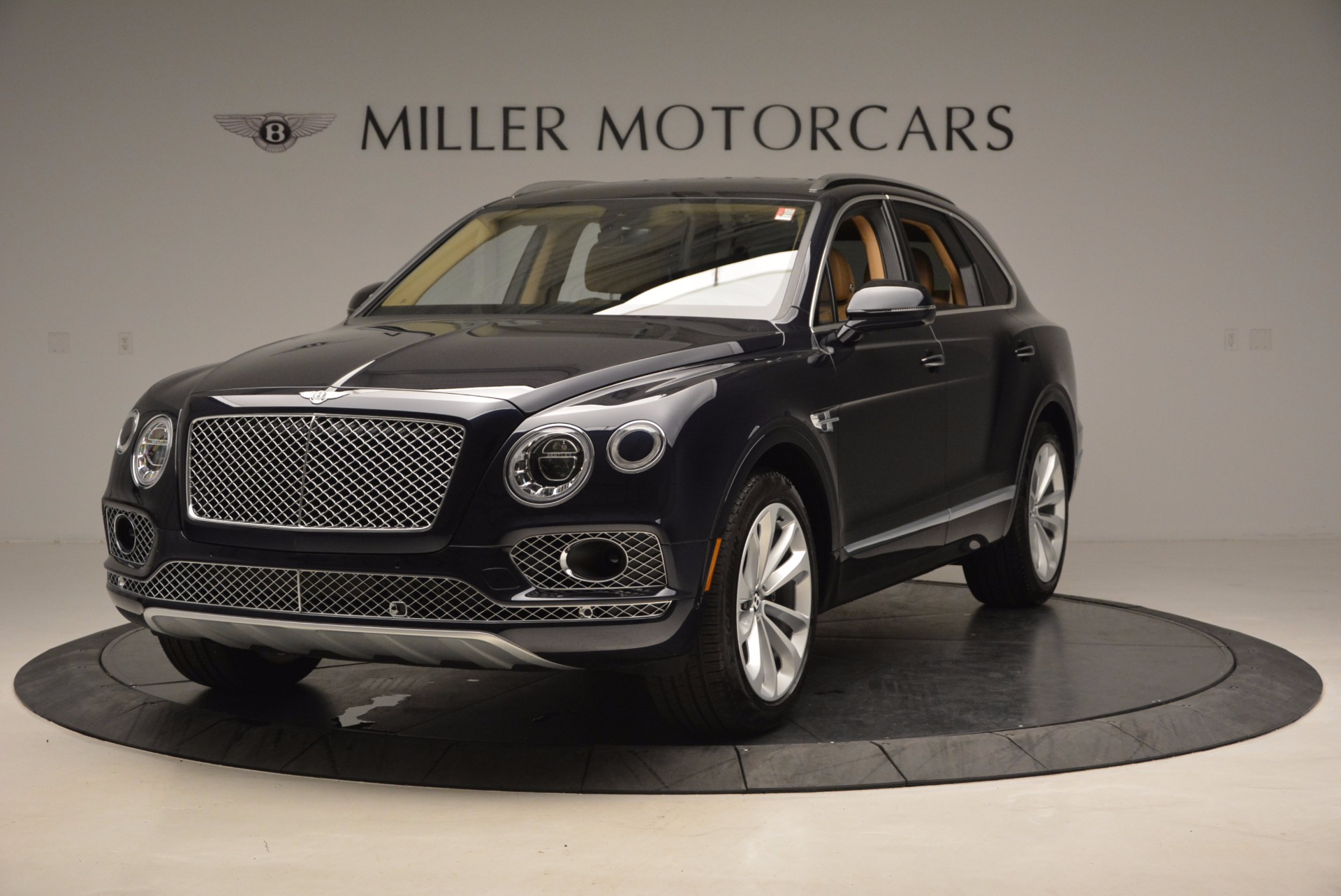 Used 2017 Bentley Bentayga W12 for sale Sold at Pagani of Greenwich in Greenwich CT 06830 1