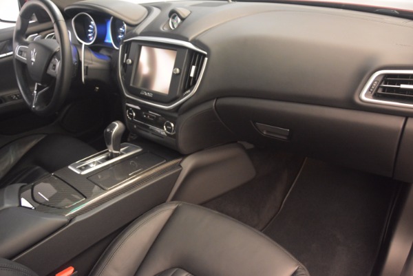 Used 2014 Maserati Ghibli S Q4 for sale Sold at Pagani of Greenwich in Greenwich CT 06830 19