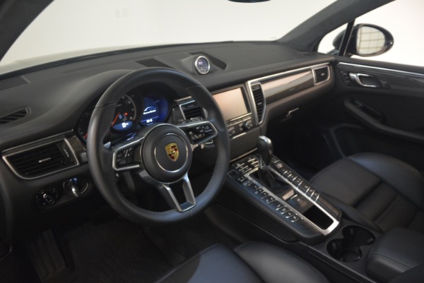 Used 2016 Porsche Macan Turbo for sale Sold at Pagani of Greenwich in Greenwich CT 06830 17