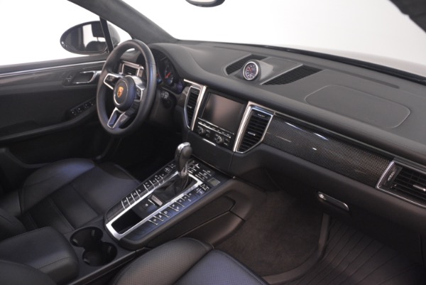 Used 2016 Porsche Macan Turbo for sale Sold at Pagani of Greenwich in Greenwich CT 06830 21