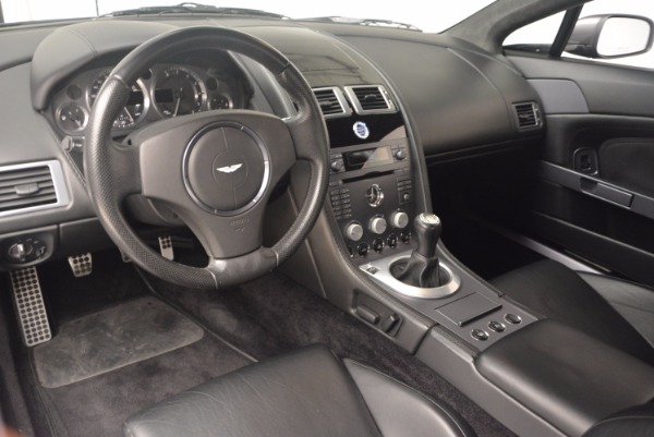 Used 2006 Aston Martin V8 Vantage Coupe for sale Sold at Pagani of Greenwich in Greenwich CT 06830 14