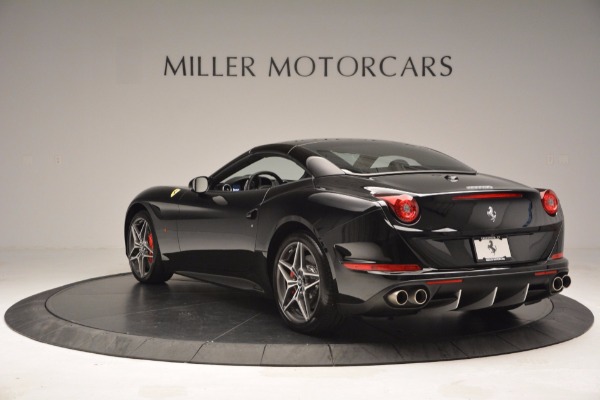 Used 2015 Ferrari California T for sale $147,900 at Pagani of Greenwich in Greenwich CT 06830 17