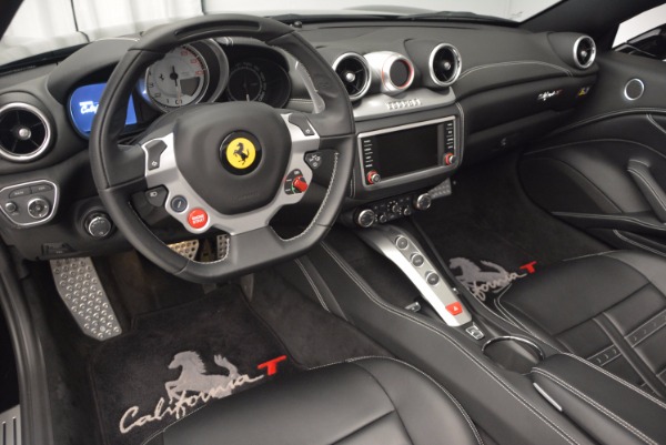 Used 2015 Ferrari California T for sale Sold at Pagani of Greenwich in Greenwich CT 06830 25