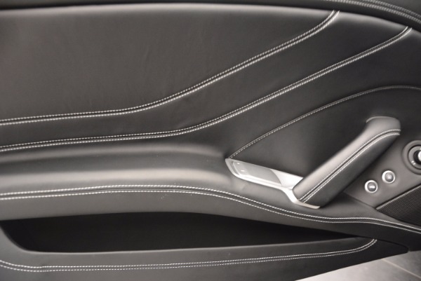 Used 2015 Ferrari California T for sale $147,900 at Pagani of Greenwich in Greenwich CT 06830 28