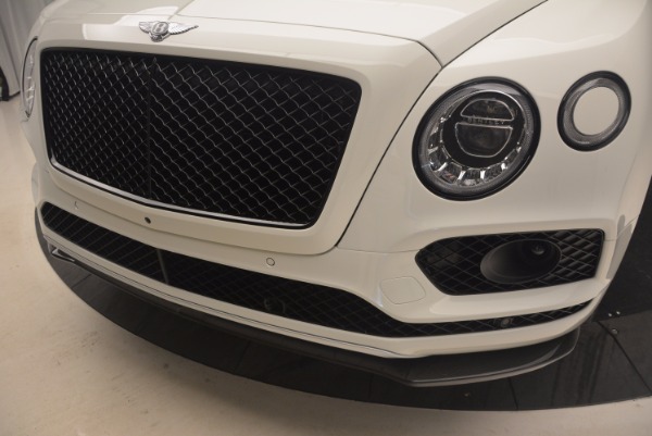 New 2018 Bentley Bentayga Black Edition for sale Sold at Pagani of Greenwich in Greenwich CT 06830 15