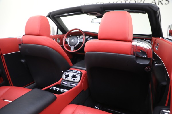 Used 2018 Rolls-Royce Dawn Black Badge for sale $289,895 at Pagani of Greenwich in Greenwich CT 06830 22
