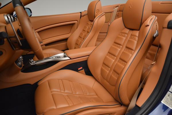 Used 2010 Ferrari California for sale Sold at Pagani of Greenwich in Greenwich CT 06830 27