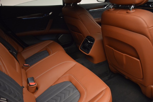 New 2017 Maserati Quattroporte S Q4 GranLusso for sale Sold at Pagani of Greenwich in Greenwich CT 06830 25