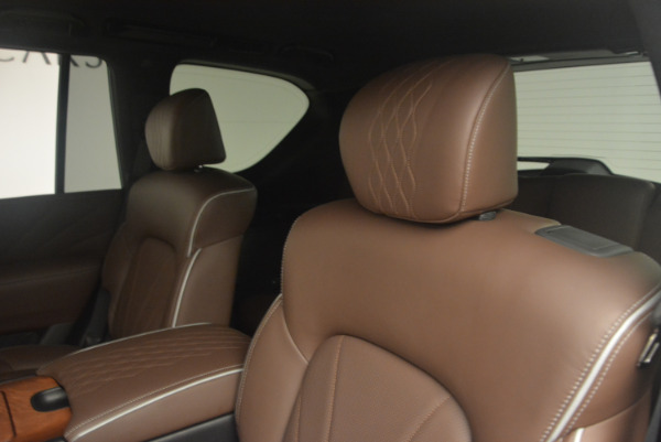 Used 2015 INFINITI QX80 Limited 4WD for sale Sold at Pagani of Greenwich in Greenwich CT 06830 17