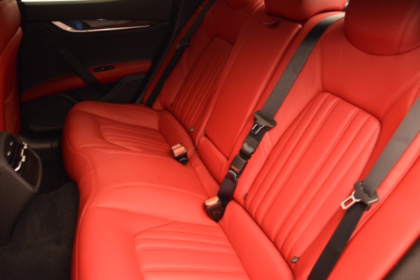 Used 2015 Maserati Ghibli S Q4 for sale Sold at Pagani of Greenwich in Greenwich CT 06830 19