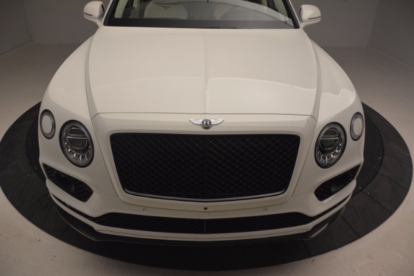 Used 2018 Bentley Bentayga Black Edition for sale Sold at Pagani of Greenwich in Greenwich CT 06830 13