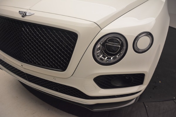 Used 2018 Bentley Bentayga Black Edition for sale Sold at Pagani of Greenwich in Greenwich CT 06830 14