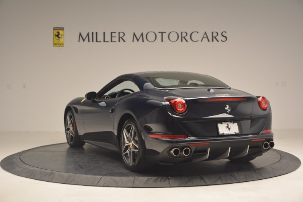Used 2017 Ferrari California T for sale Sold at Pagani of Greenwich in Greenwich CT 06830 17