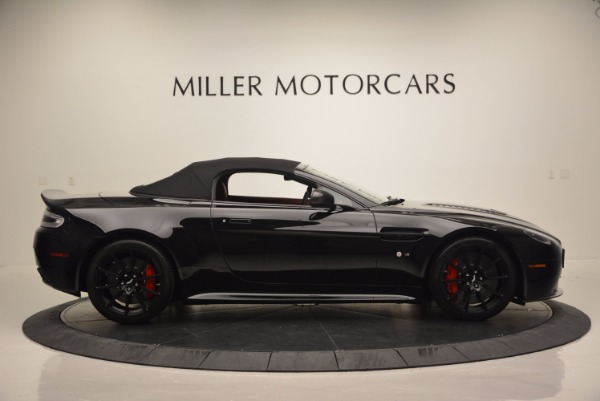 Used 2015 Aston Martin V12 Vantage S Roadster for sale Sold at Pagani of Greenwich in Greenwich CT 06830 15