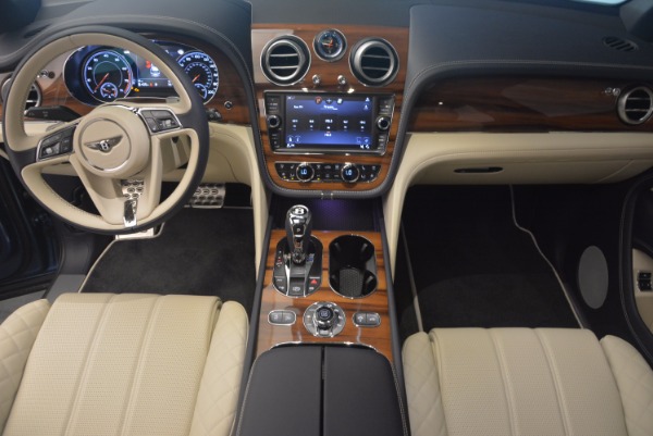 New 2018 Bentley Bentayga for sale Sold at Pagani of Greenwich in Greenwich CT 06830 26
