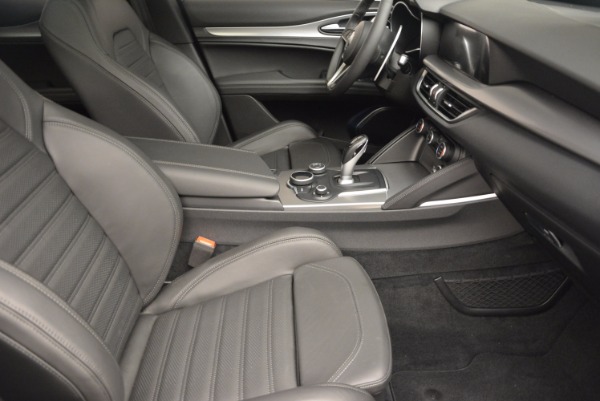 New 2018 Alfa Romeo Stelvio Ti Sport Q4 for sale Sold at Pagani of Greenwich in Greenwich CT 06830 17