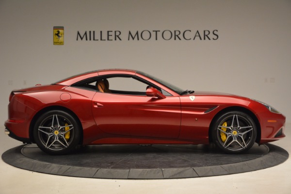 Used 2017 Ferrari California T for sale Sold at Pagani of Greenwich in Greenwich CT 06830 21