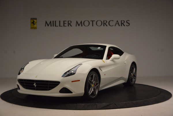 Used 2017 Ferrari California T for sale Sold at Pagani of Greenwich in Greenwich CT 06830 13