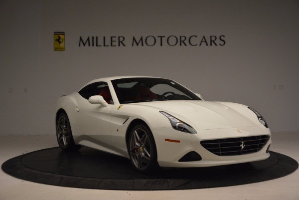 Used 2017 Ferrari California T for sale Sold at Pagani of Greenwich in Greenwich CT 06830 23