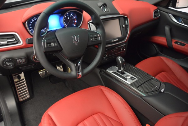 Used 2014 Maserati Ghibli S Q4 for sale Sold at Pagani of Greenwich in Greenwich CT 06830 14