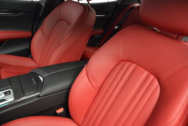 Used 2014 Maserati Ghibli S Q4 for sale Sold at Pagani of Greenwich in Greenwich CT 06830 16