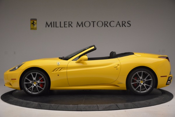 Used 2011 Ferrari California for sale Sold at Pagani of Greenwich in Greenwich CT 06830 3