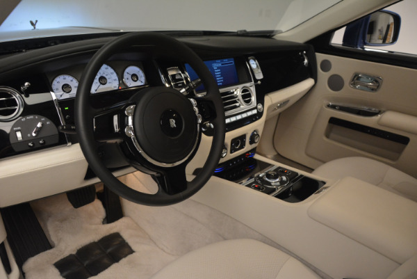 Used 2010 Rolls-Royce Ghost for sale Sold at Pagani of Greenwich in Greenwich CT 06830 19