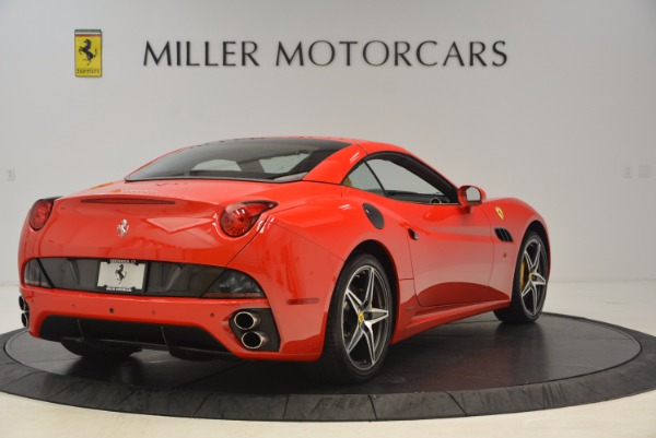 Used 2012 Ferrari California for sale Sold at Pagani of Greenwich in Greenwich CT 06830 14
