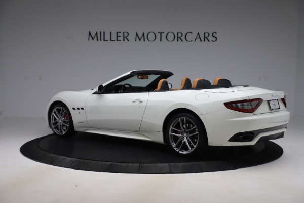 Used 2017 Maserati GranTurismo Convertible Sport for sale Sold at Pagani of Greenwich in Greenwich CT 06830 4