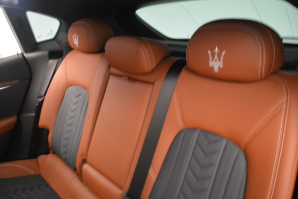 Used 2018 Maserati Levante Q4 GranLusso for sale Sold at Pagani of Greenwich in Greenwich CT 06830 17