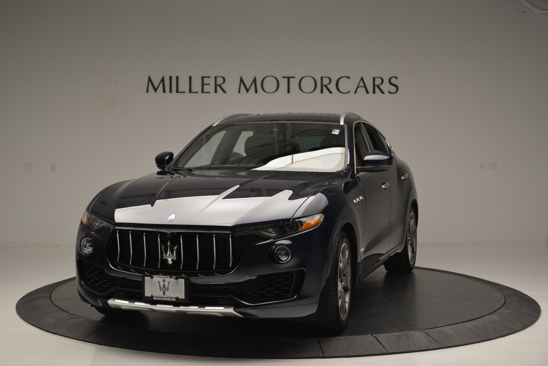 Used 2018 Maserati Levante Q4 GranLusso for sale Sold at Pagani of Greenwich in Greenwich CT 06830 1