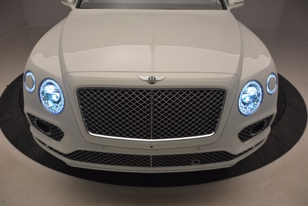Used 2018 Bentley Bentayga Onyx for sale Call for price at Pagani of Greenwich in Greenwich CT 06830 14