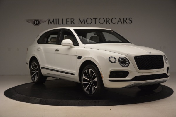 Used 2018 Bentley Bentayga Onyx for sale Sold at Pagani of Greenwich in Greenwich CT 06830 11