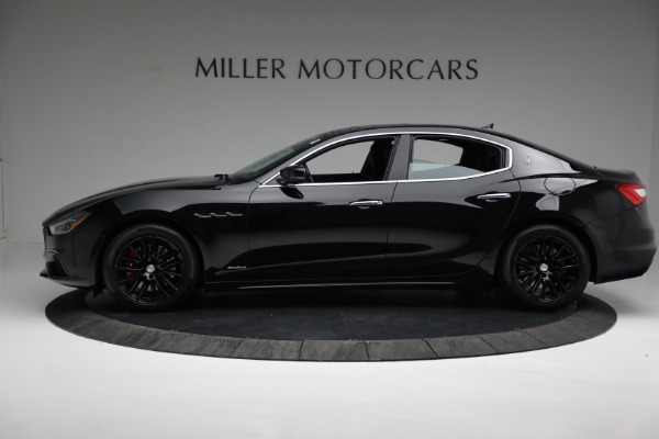 Used 2018 Maserati Ghibli S Q4 Gransport for sale $58,900 at Pagani of Greenwich in Greenwich CT 06830 3