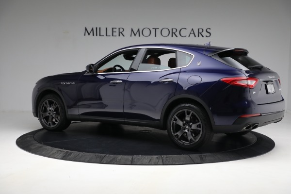 Used 2018 Maserati Levante Q4 for sale Sold at Pagani of Greenwich in Greenwich CT 06830 4
