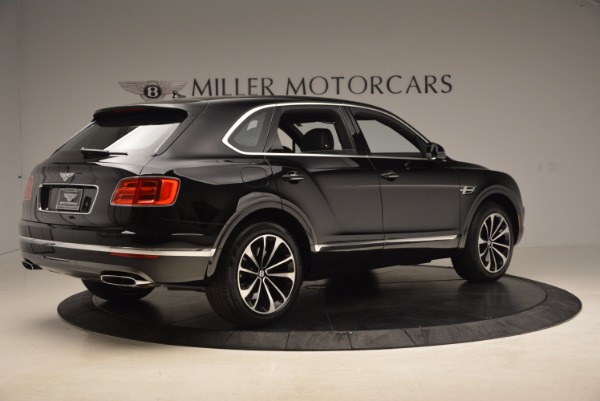 Used 2018 Bentley Bentayga Onyx Edition for sale Sold at Pagani of Greenwich in Greenwich CT 06830 10