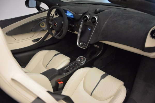New 2018 McLaren 570S Spider for sale Sold at Pagani of Greenwich in Greenwich CT 06830 28