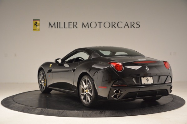 Used 2013 Ferrari California for sale Sold at Pagani of Greenwich in Greenwich CT 06830 17