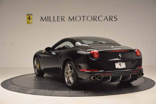 Used 2016 Ferrari California T for sale Sold at Pagani of Greenwich in Greenwich CT 06830 17