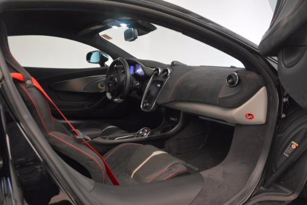 Used 2016 McLaren 570S for sale Sold at Pagani of Greenwich in Greenwich CT 06830 20