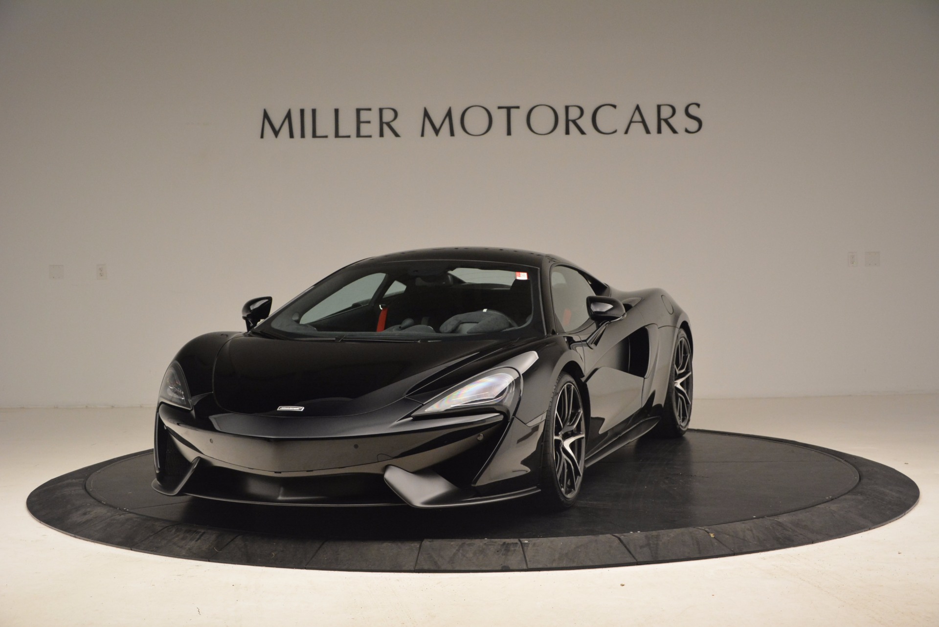 Used 2016 McLaren 570S for sale Sold at Pagani of Greenwich in Greenwich CT 06830 1