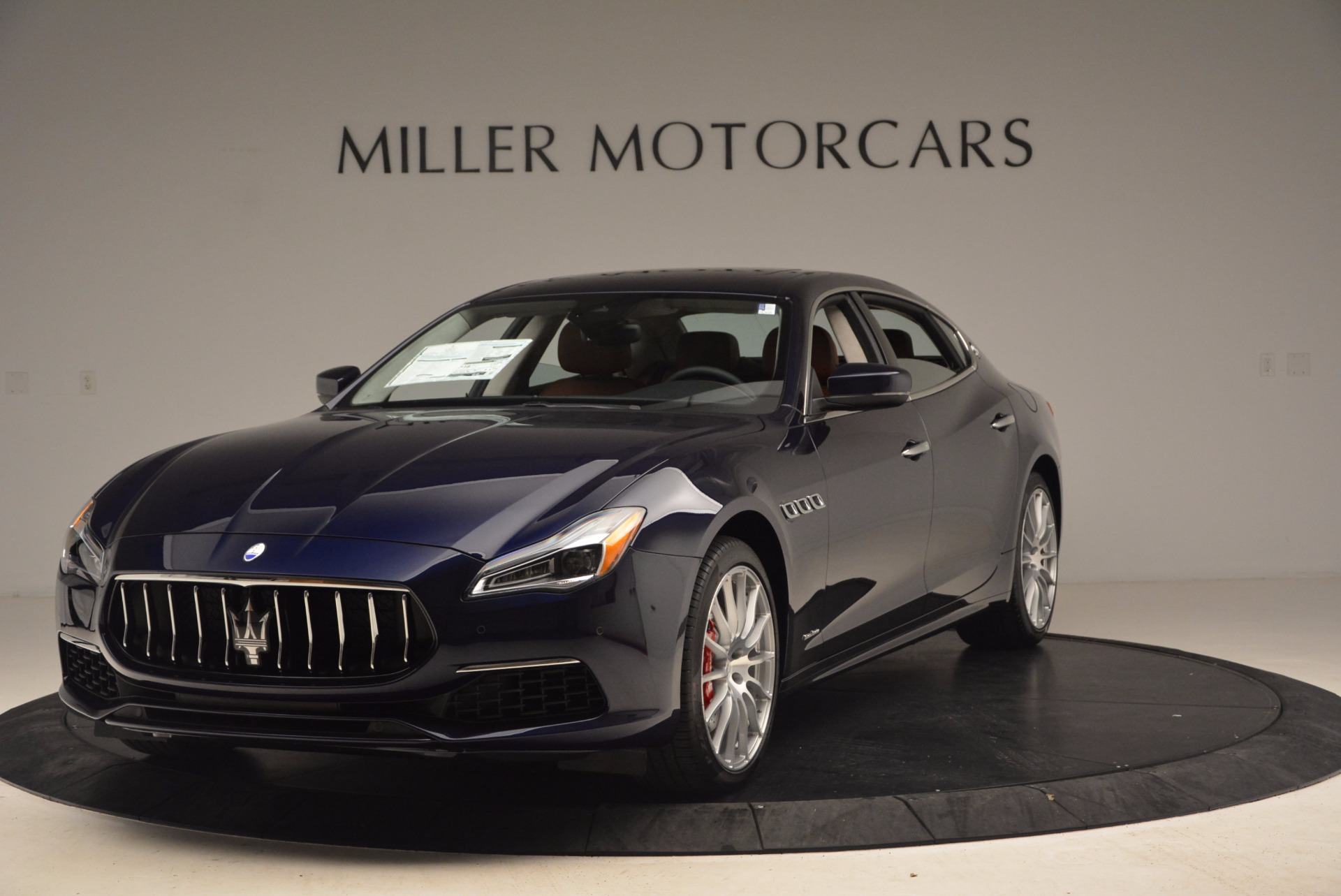 New 2018 Maserati Quattroporte S Q4 GranLusso for sale Sold at Pagani of Greenwich in Greenwich CT 06830 1