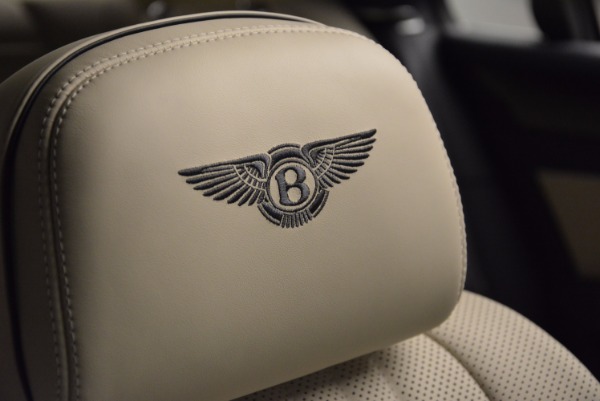 Used 2017 Bentley Flying Spur V8 for sale Sold at Pagani of Greenwich in Greenwich CT 06830 20