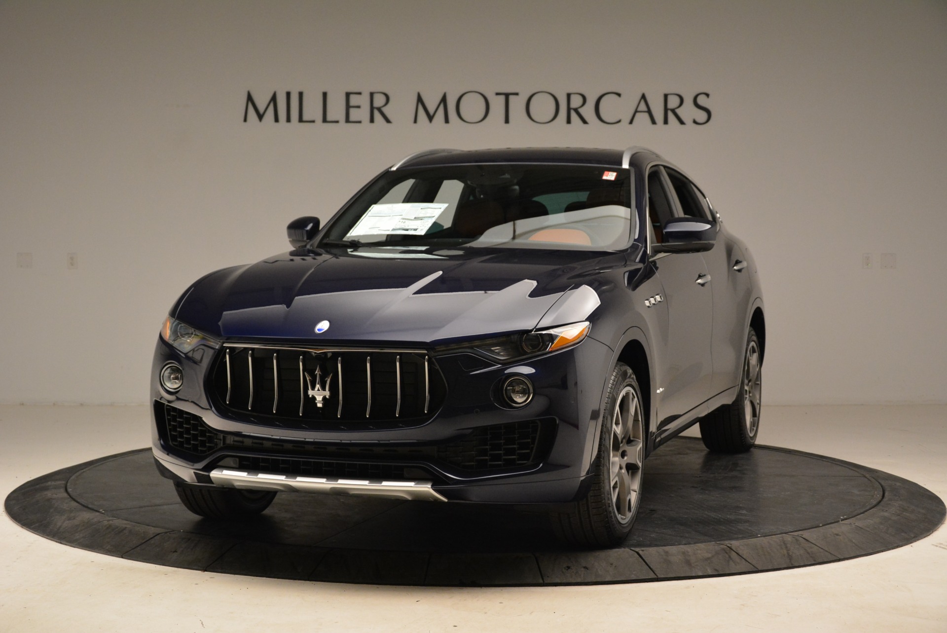 New 2018 Maserati Levante Q4 GranLusso for sale Sold at Pagani of Greenwich in Greenwich CT 06830 1