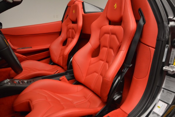 Used 2014 Ferrari 458 Spider for sale Sold at Pagani of Greenwich in Greenwich CT 06830 27