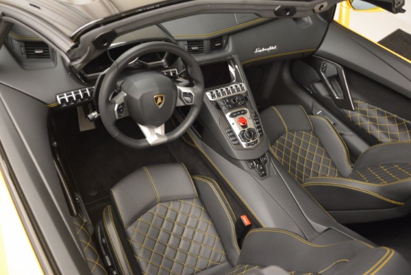 Used 2015 Lamborghini Aventador LP 700-4 Roadster for sale Sold at Pagani of Greenwich in Greenwich CT 06830 14