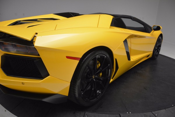 Used 2015 Lamborghini Aventador LP 700-4 Roadster for sale Sold at Pagani of Greenwich in Greenwich CT 06830 20